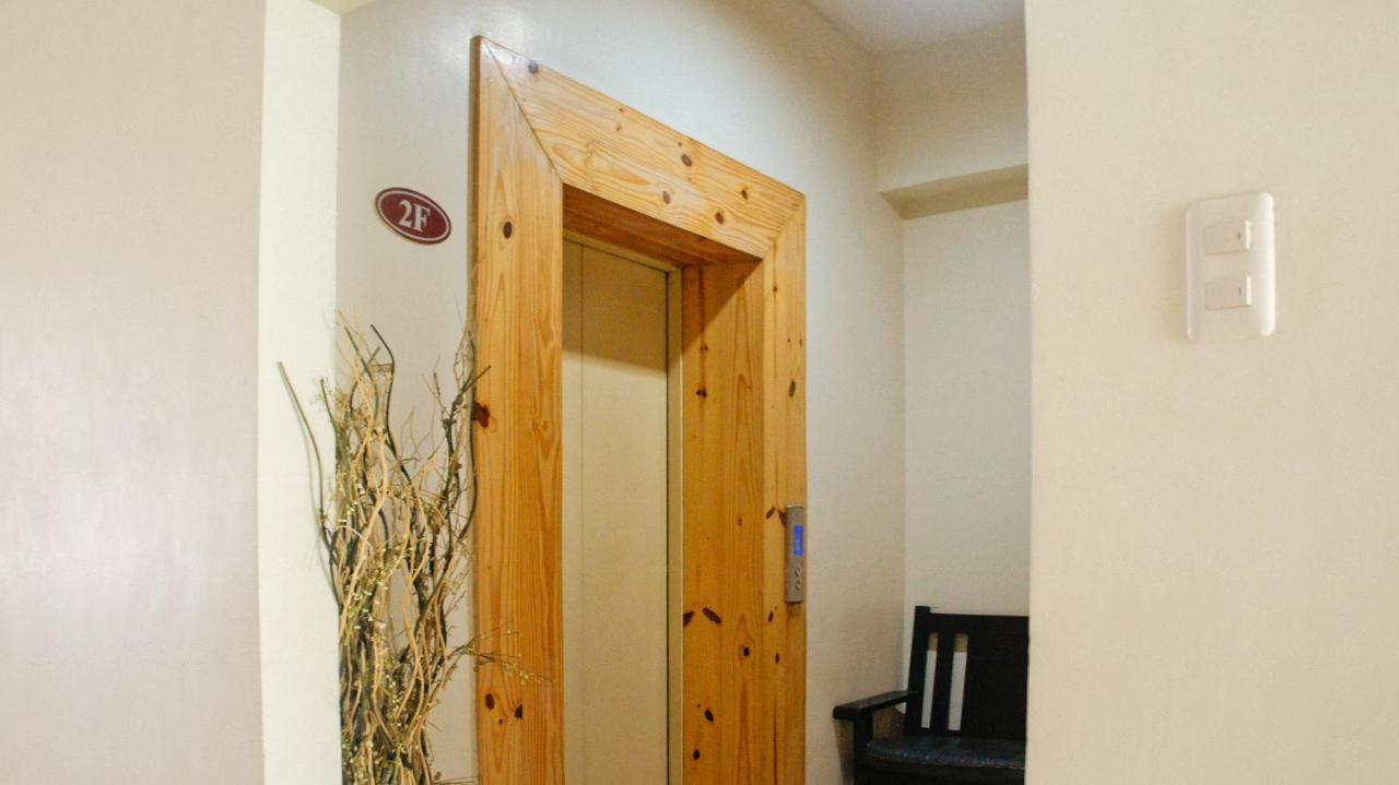 Reddoorz Plus @ Mabolo Cebu Exterior foto