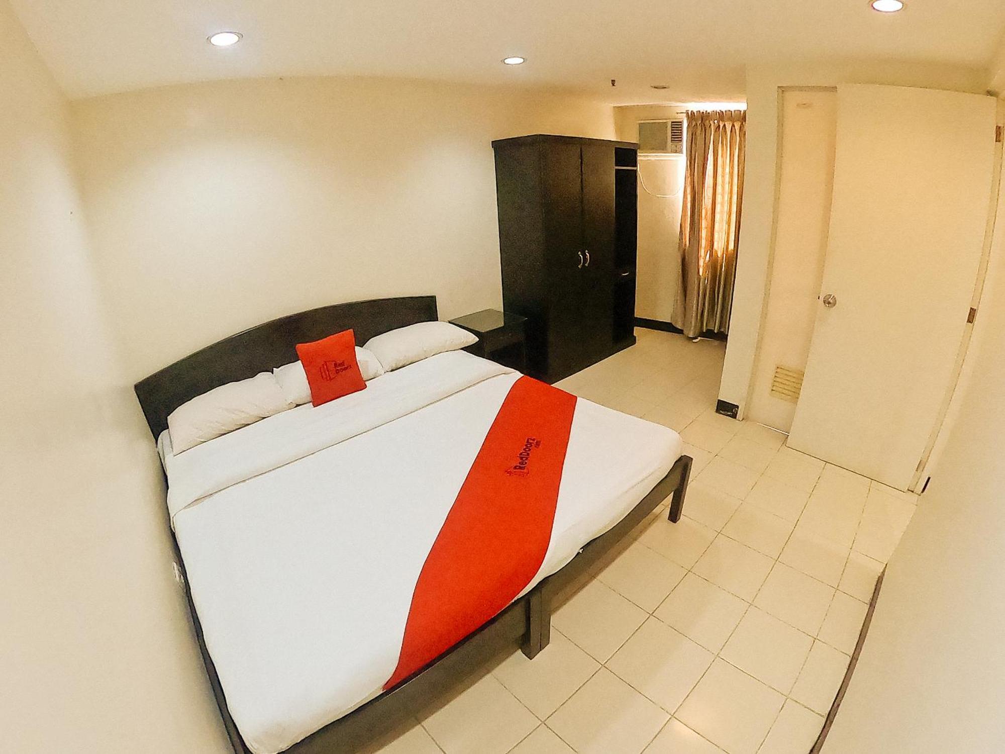 Reddoorz Plus @ Mabolo Cebu Quarto foto